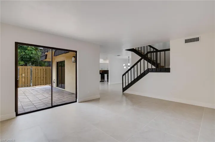 4047 Sandlewood Ln 3, Fort Myers, Florida 33907