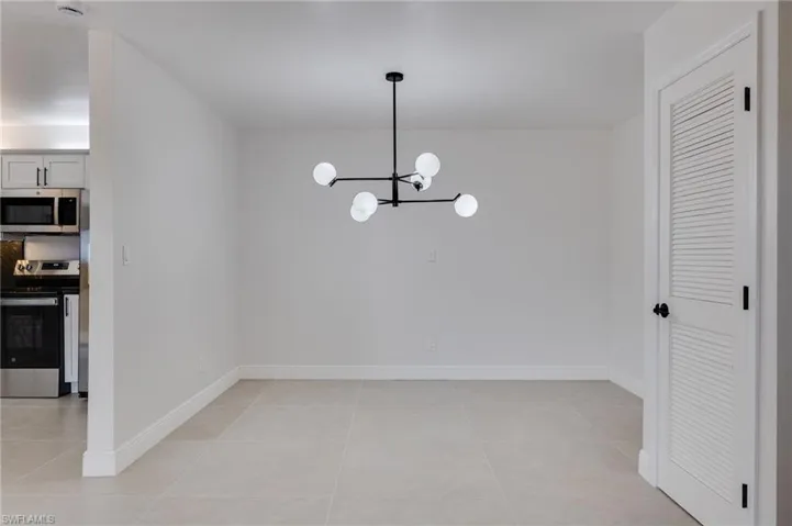 4047 Sandlewood Ln 3, Fort Myers, Florida 33907