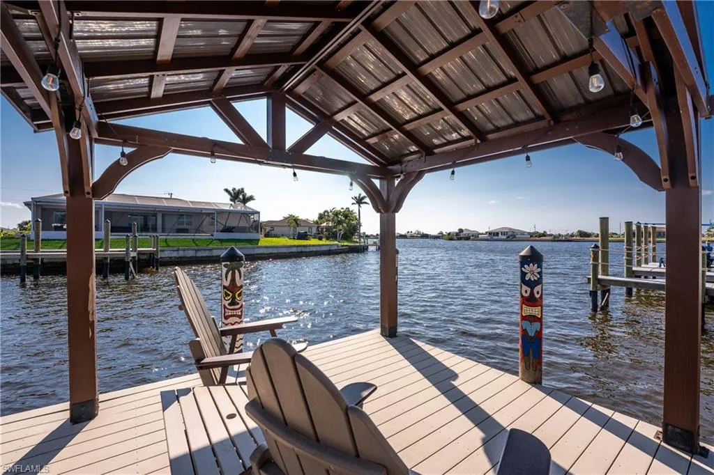 4128 36th LN, Cape Coral, FL 33993,225006273