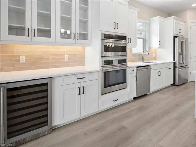 15111  Pescara  ST, Naples, FL 34114