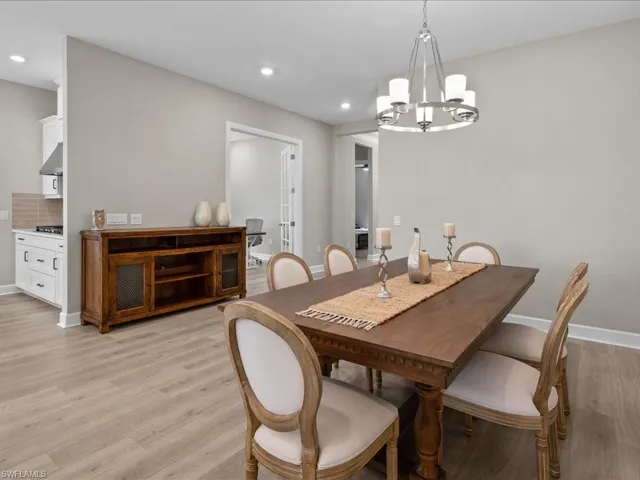 15111  Pescara  ST, Naples, FL 34114