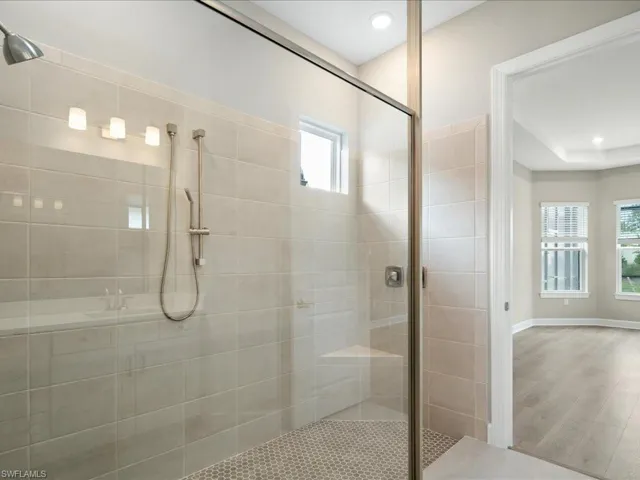 15111  Pescara  ST, Naples, FL 34114
