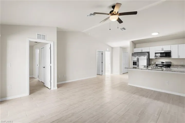 1045/1047 11th Ter, Cape Coral, Florida 33990