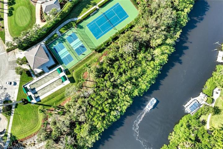 Enjoy all amenities!