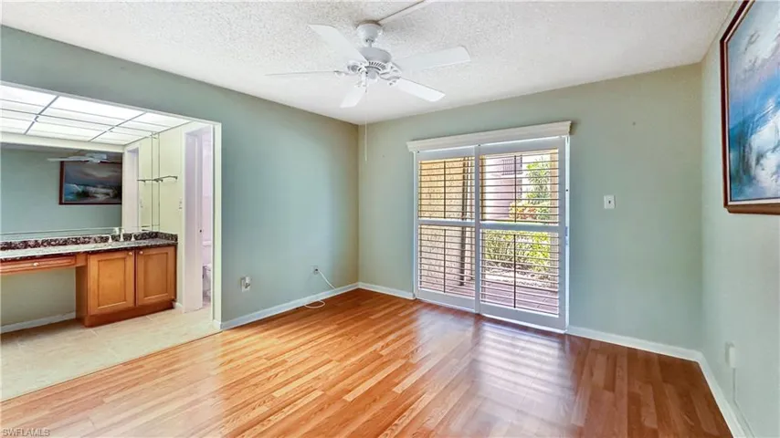 788  Park Shore  DR, Naples, FL 34103