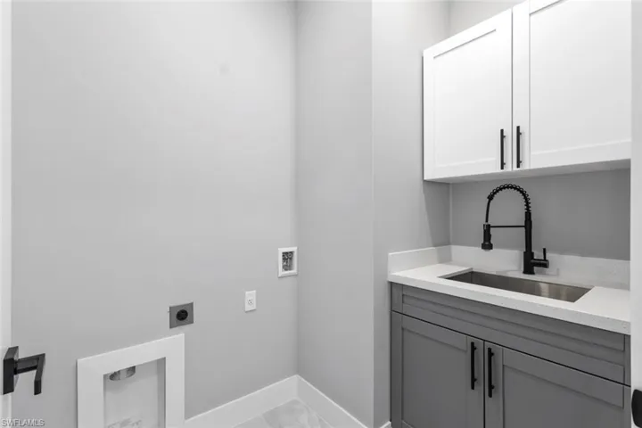 3307  6TH SW , Lehigh Acres, FL 33976