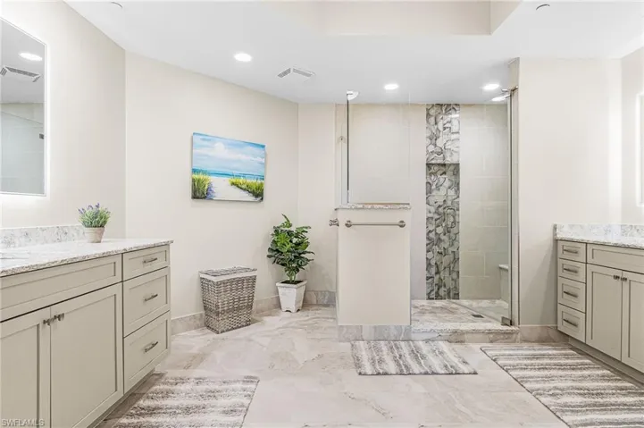 4192 Bay Beach Ln 875, Fort Myers Beach, Florida 33931