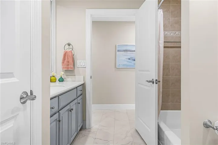 4192 Bay Beach Ln 875, Fort Myers Beach, Florida 33931