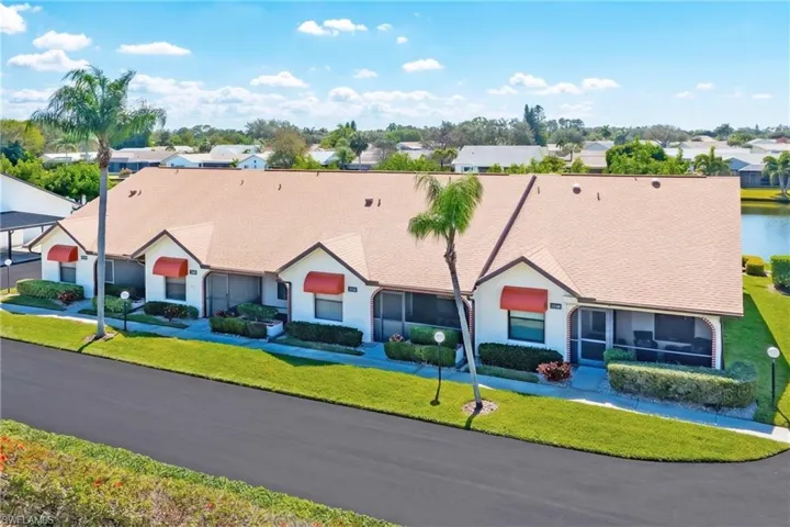 3344 Erick Lake Dr 2002, Naples, Florida 34109