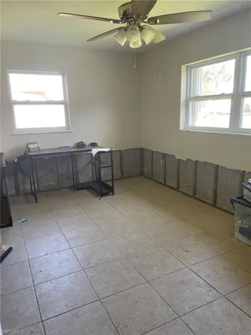 142  Brooks  RD, North Fort Myers, FL 33917