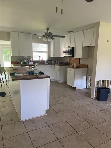 142  Brooks  RD, North Fort Myers, FL 33917