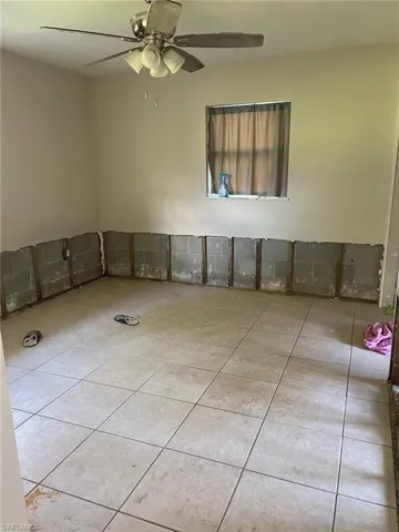 142  Brooks  RD, North Fort Myers, FL 33917