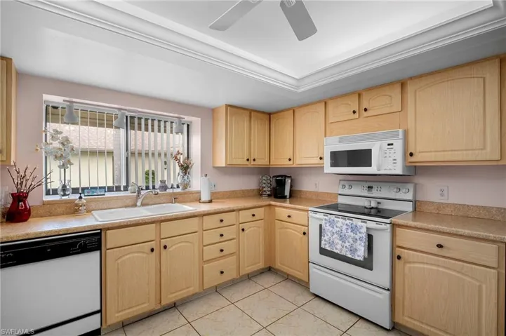 1698 Bent Tree Cir, Fort Myers, Florida 33907