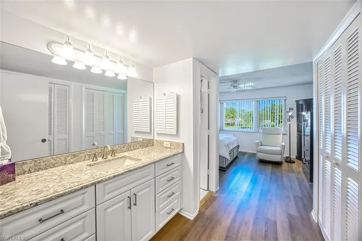 6102  Augusta  DR, Fort Myers, FL 33907
