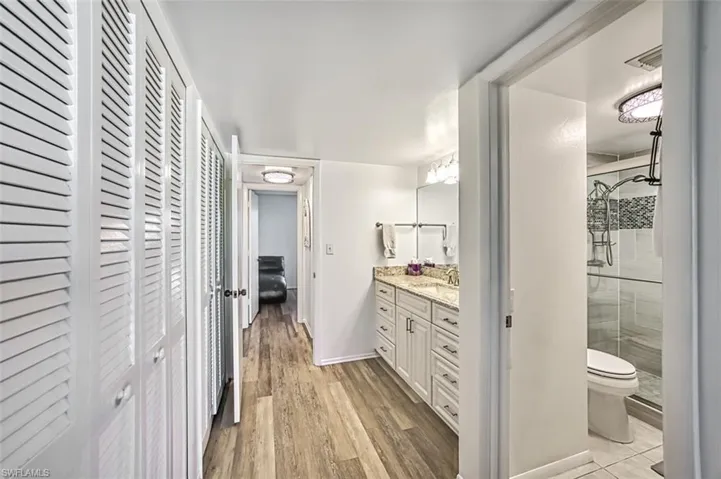 6102  Augusta  DR, Fort Myers, FL 33907