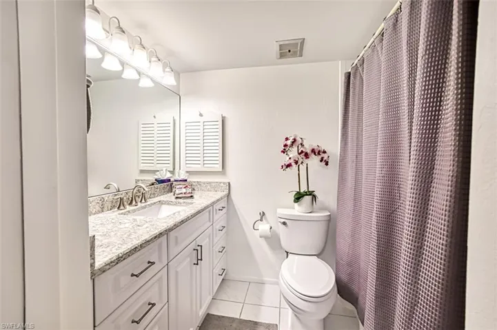 6102  Augusta  DR, Fort Myers, FL 33907
