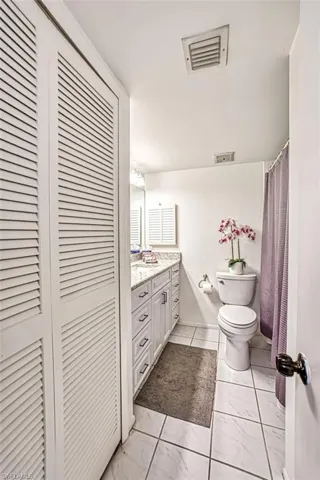 6102  Augusta  DR, Fort Myers, FL 33907
