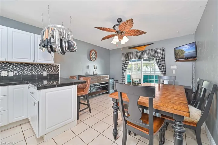 1210 SE 34th  TER, Cape Coral, FL 33904