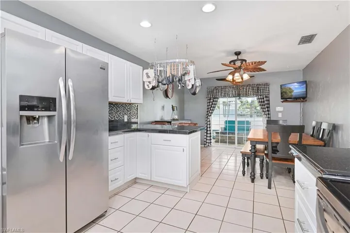 1210 SE 34th  TER, Cape Coral, FL 33904