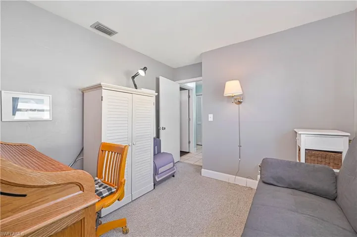 1210 SE 34th  TER, Cape Coral, FL 33904