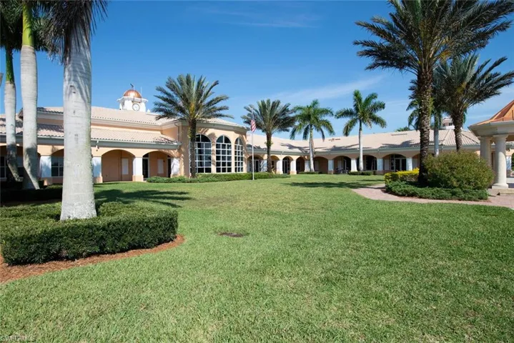 8435  Borboni  CT, Naples, FL 34114