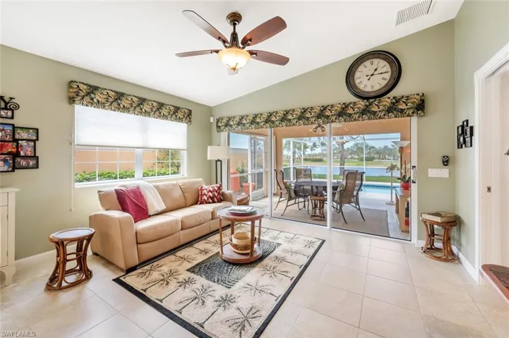 8435  Borboni  CT, Naples, FL 34114
