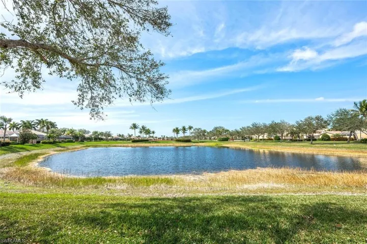 8435  Borboni  CT, Naples, FL 34114