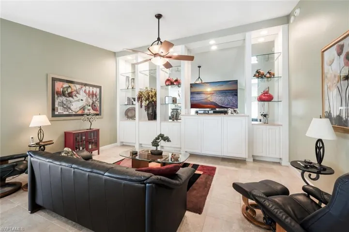 8435  Borboni  CT, Naples, FL 34114