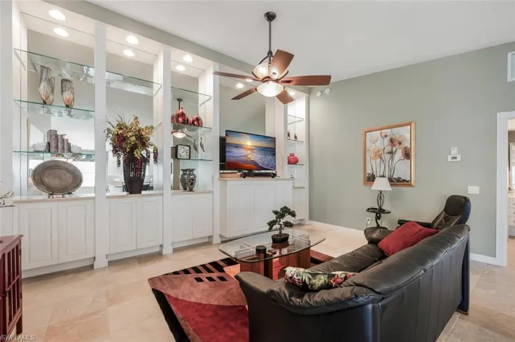 8435  Borboni  CT, Naples, FL 34114