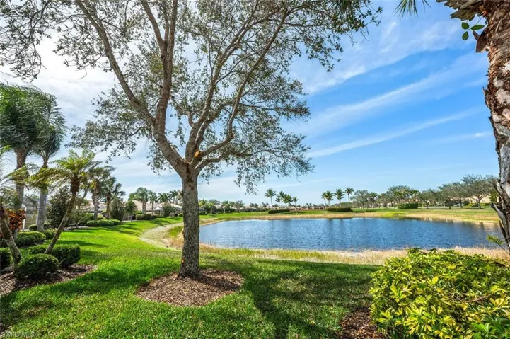 8435  Borboni  CT, Naples, FL 34114