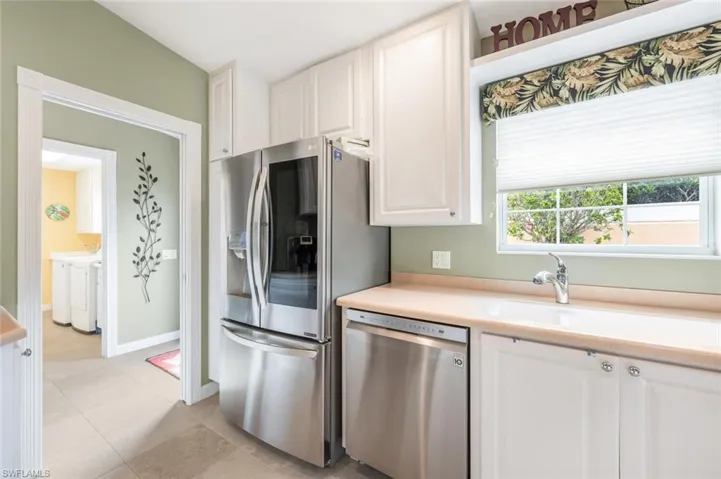 8435  Borboni  CT, Naples, FL 34114