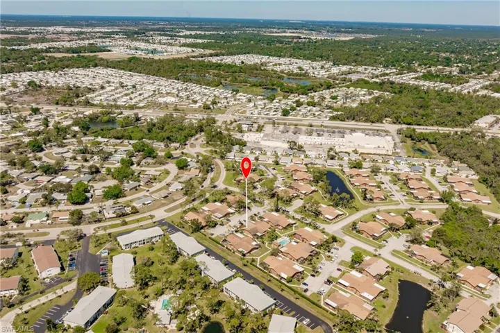 Bird's eye view with a residential view