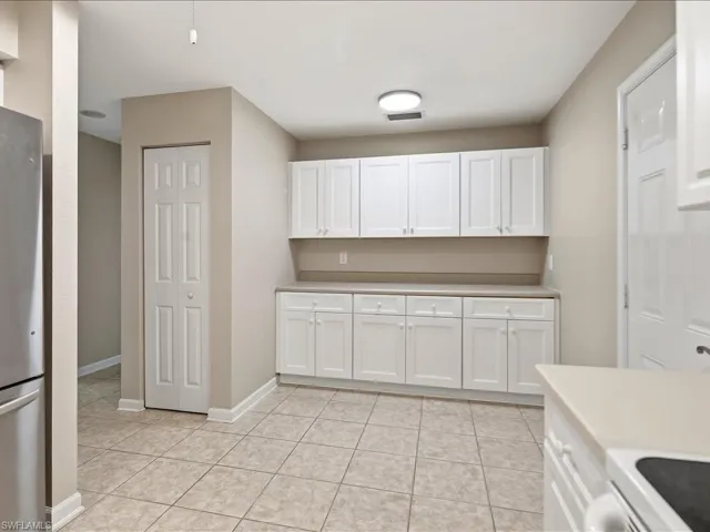 25064 Peacock Ln 101, Naples, Florida 34114