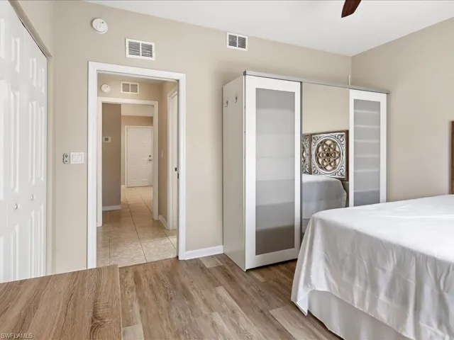 25064 Peacock Ln 101, Naples, Florida 34114