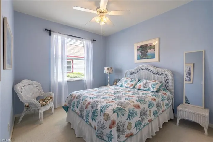 749  Crossfield  CIR, Naples, FL 34104