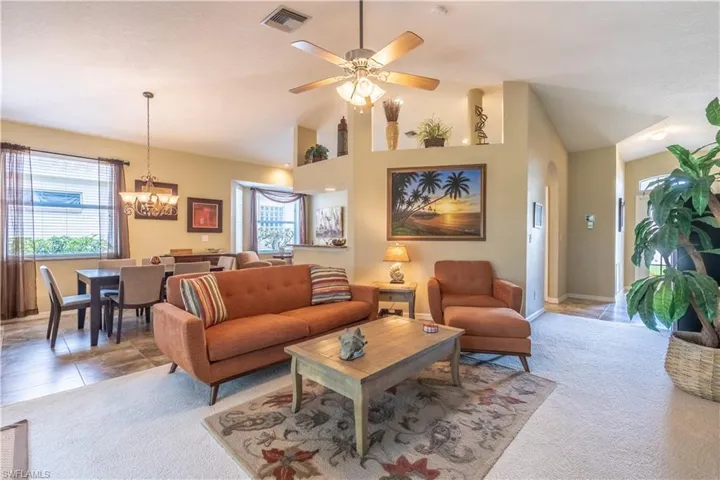 749  Crossfield  CIR, Naples, FL 34104