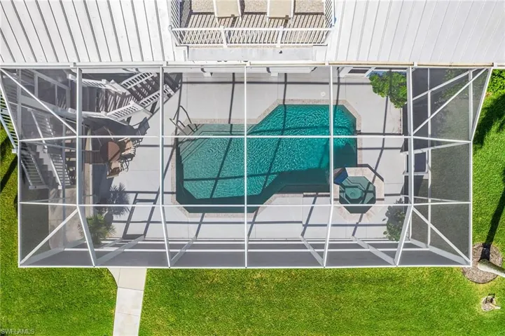 Bird's eye view of a pool
