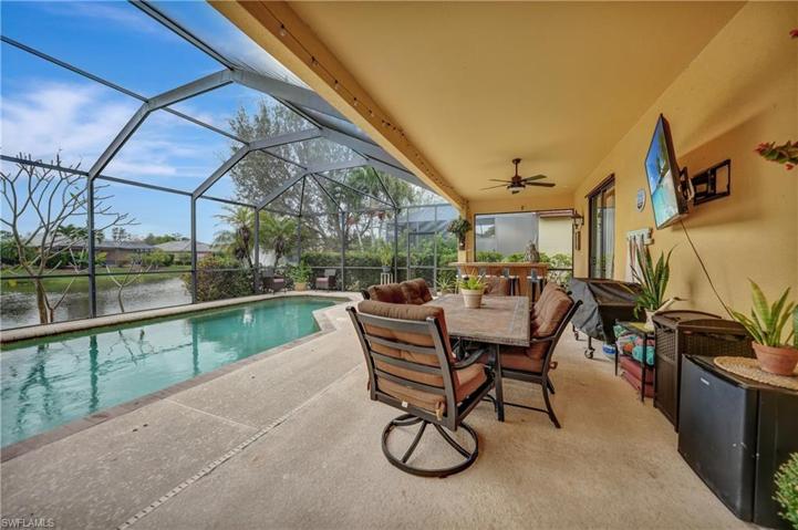 Outdoor dining area