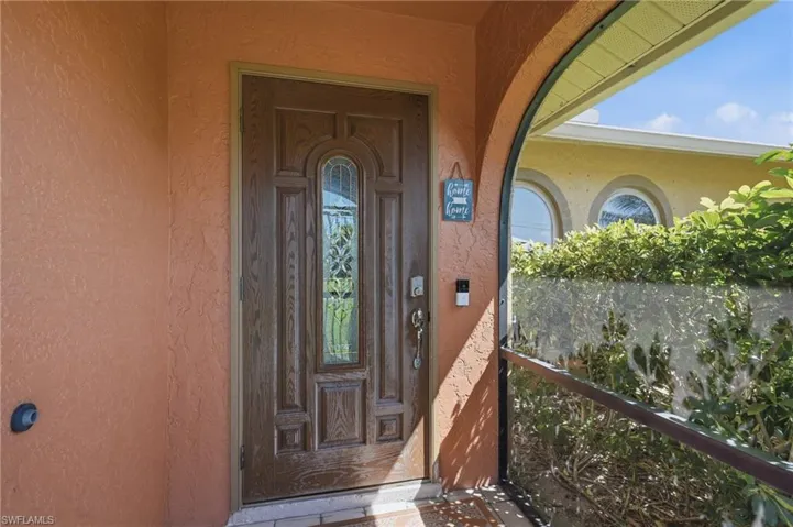 243 Se 1st Ter, Cape Coral, Florida 33990