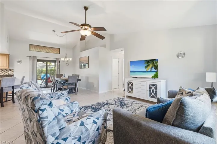 243 Se 1st Ter, Cape Coral, Florida 33990