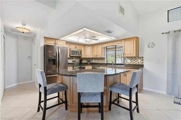 243 Se 1st Ter, Cape Coral, Florida 33990
