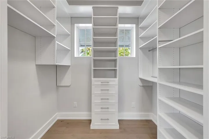 160 Broad Ave S, Naples, Florida 34102