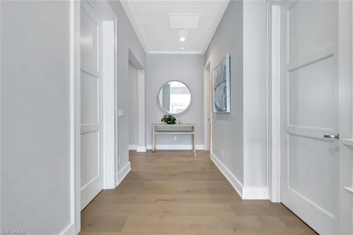 160 Broad Ave S, Naples, Florida 34102