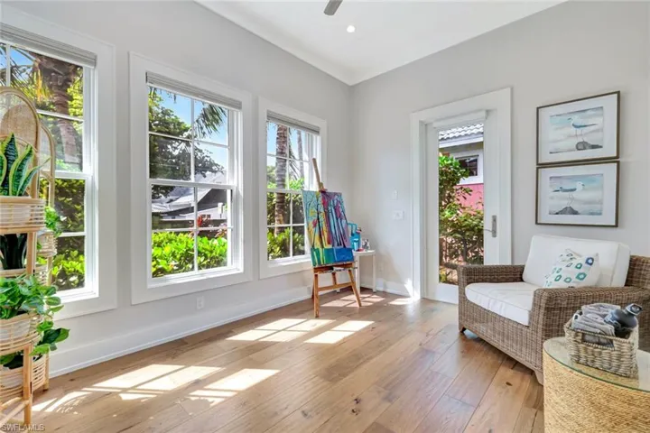 160 Broad Ave S, Naples, Florida 34102