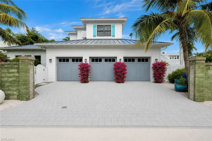 160  Broad S AVE, Naples, FL 34102