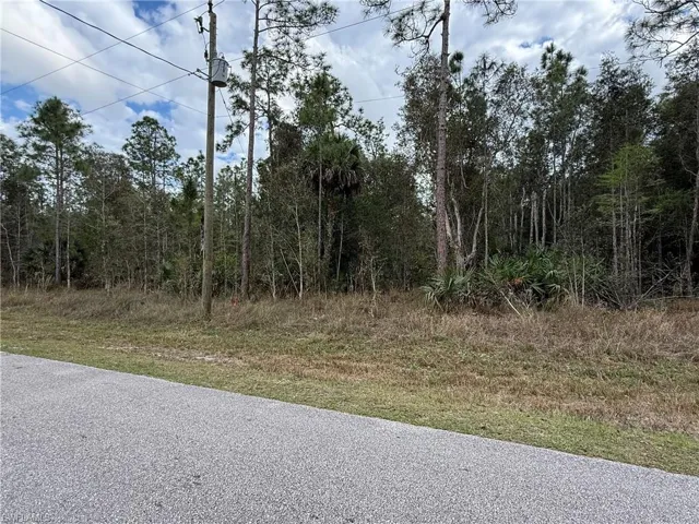 2nd Ave Ne, Naples, Florida 34120