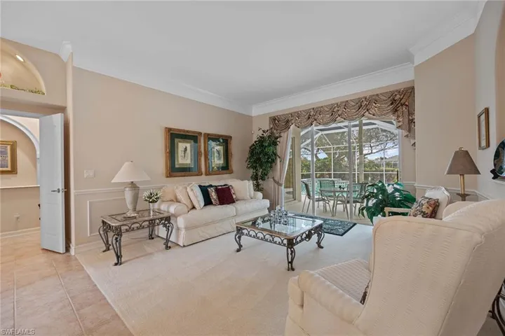 8896  Lely Island  CIR, Naples, FL 34113