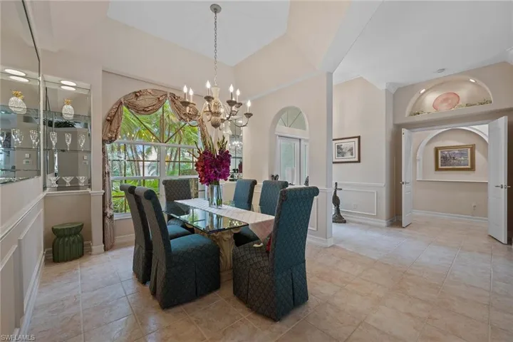 8896  Lely Island  CIR, Naples, FL 34113