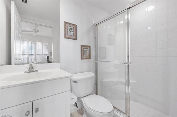 En suite bathroom for third bedroom