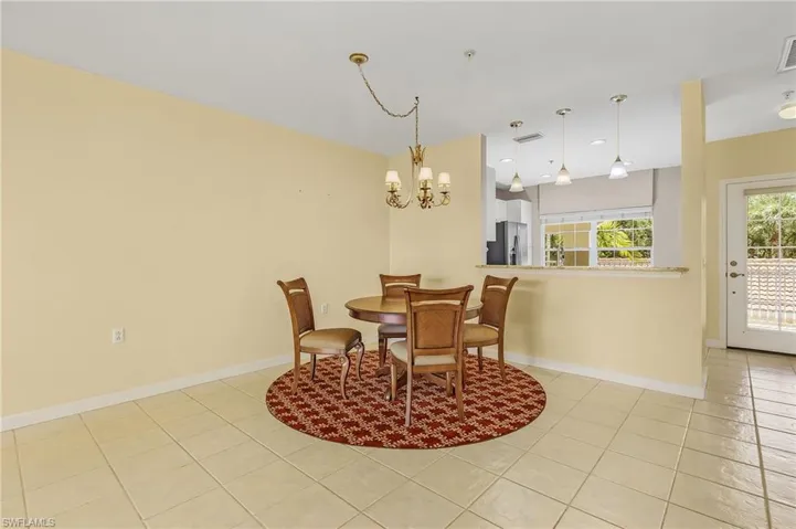 3035  Horizon  LN, Naples, FL 34109